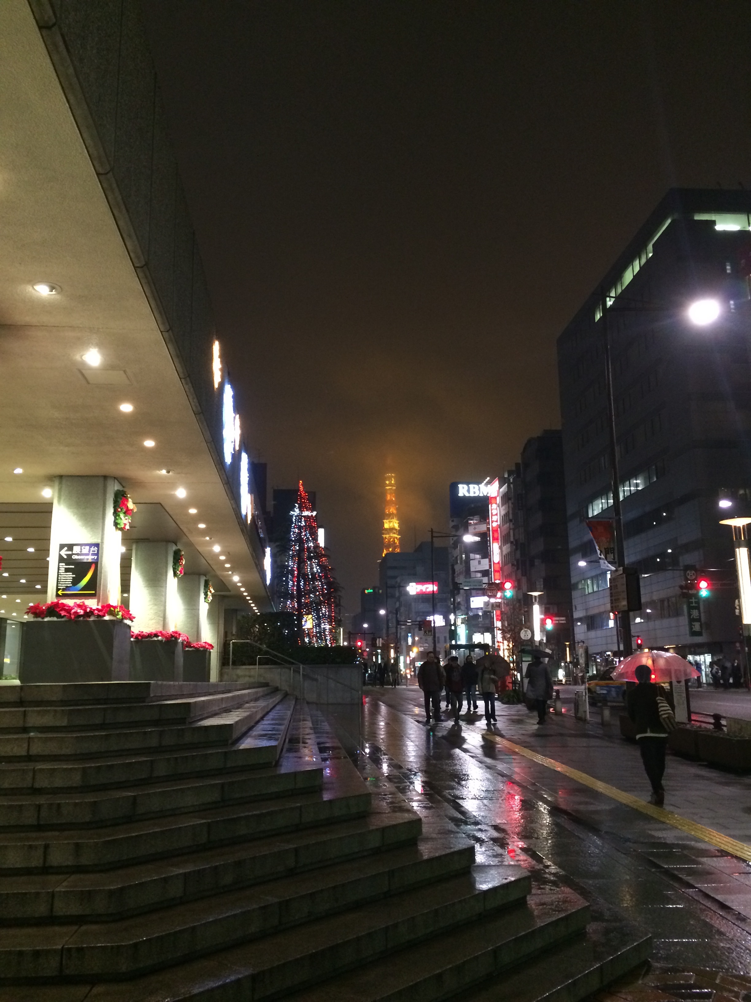 東京